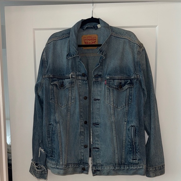 Levi's Distressed Blue Denim Jacket - Picture 1 of 3